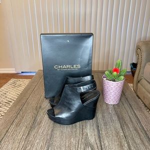 Charles David Black Wedges Size 8M